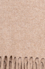 Load image into Gallery viewer, Boucle Brushed Throw
