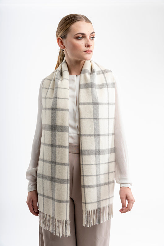 Alpaca Scarf - Plaid (Cream & Grey)