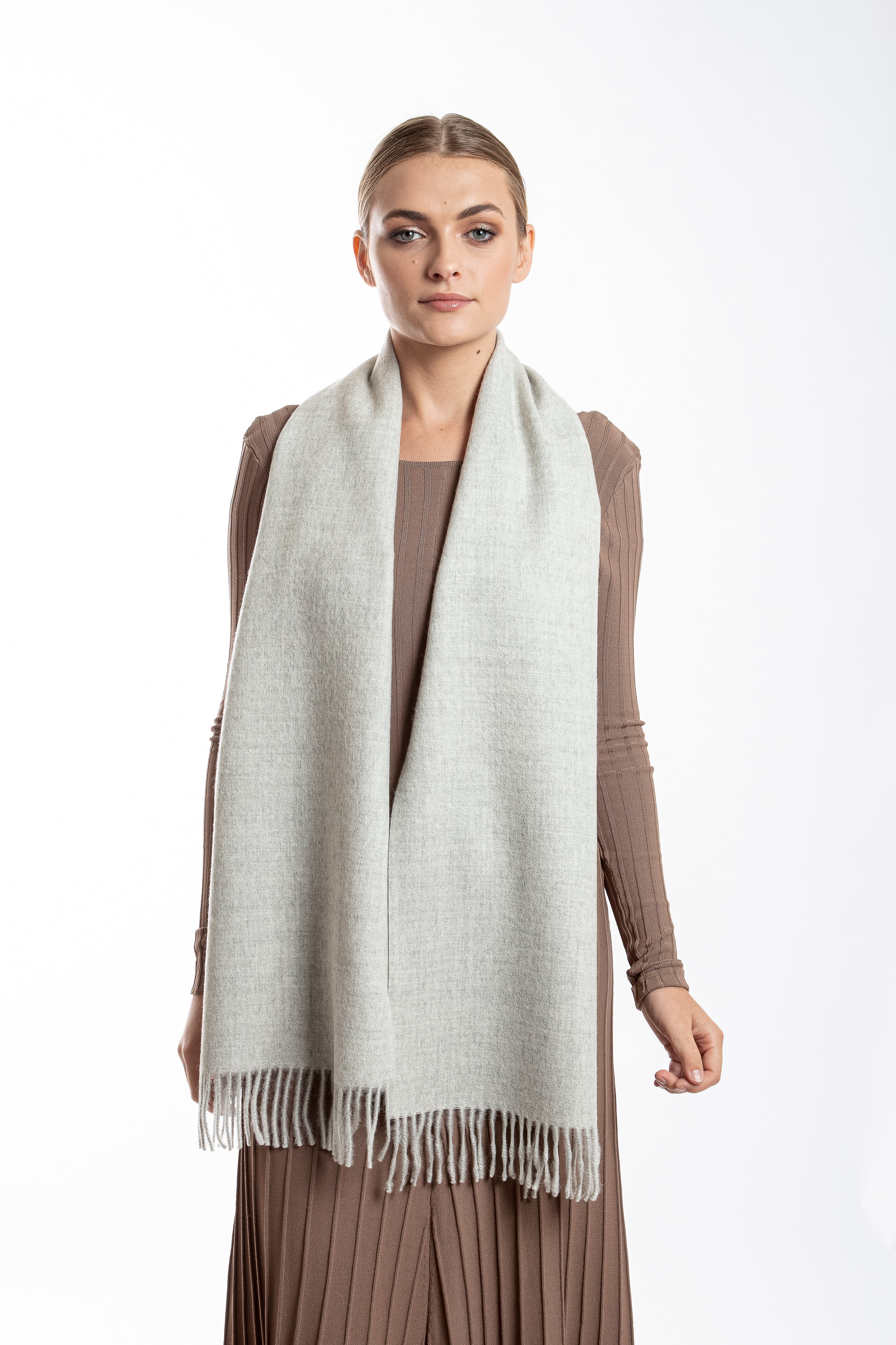 Alpaca Scarf - Plain (Light Grey)